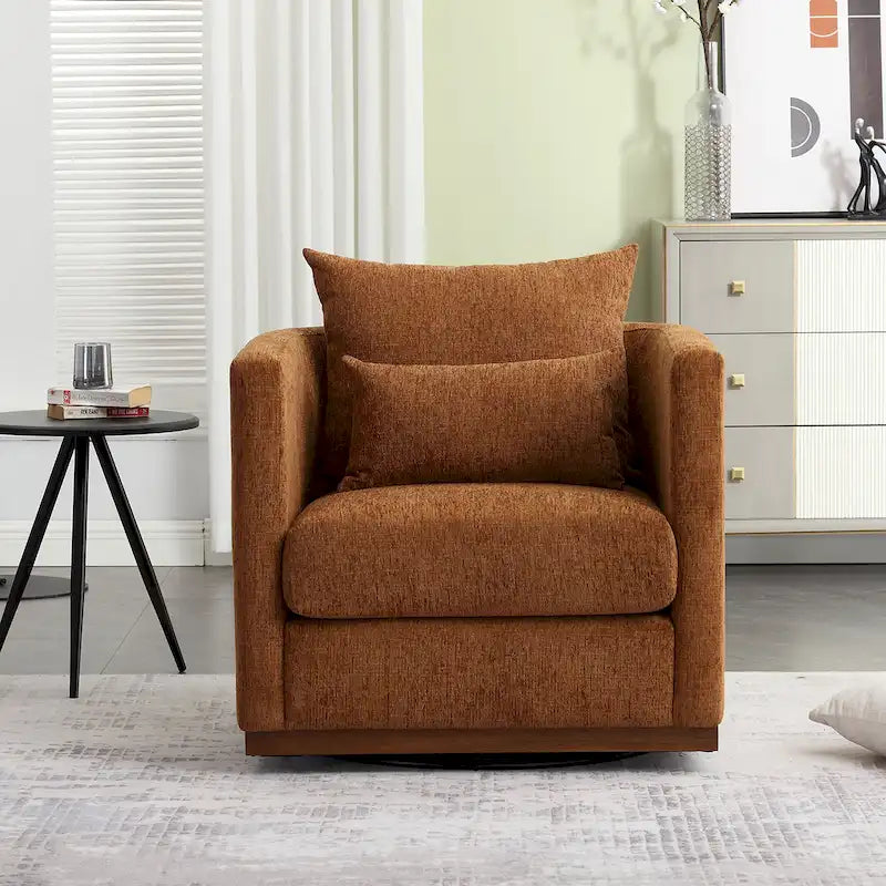Le fauteuil baquet pivotant Chenille est doté d'une base métallique robuste et d'un design ergonomique.